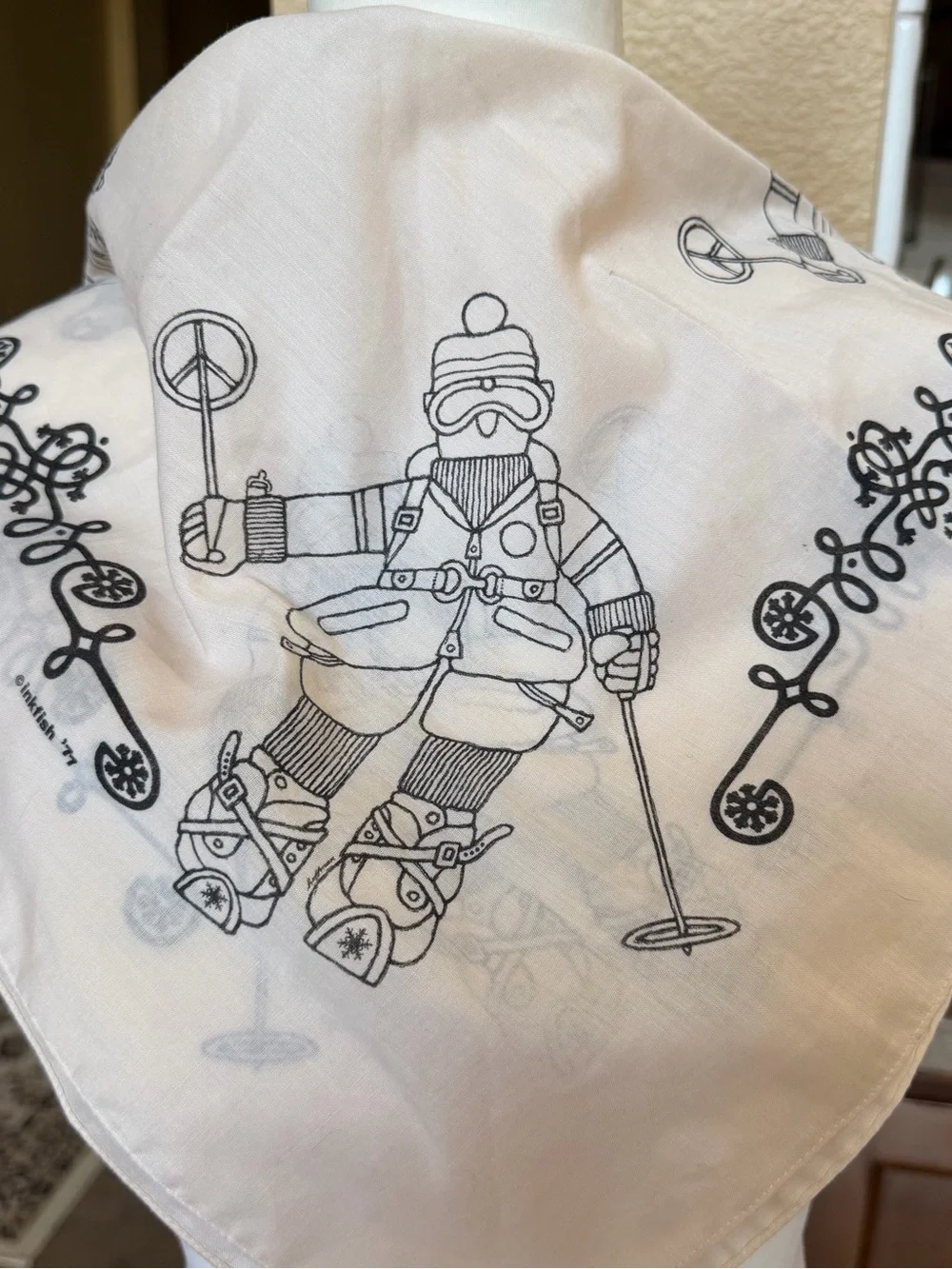 VTG 1977 Inkfish Imports Int’l Skiing Bandana Scarf 21”x21” Winter Ski Novelty